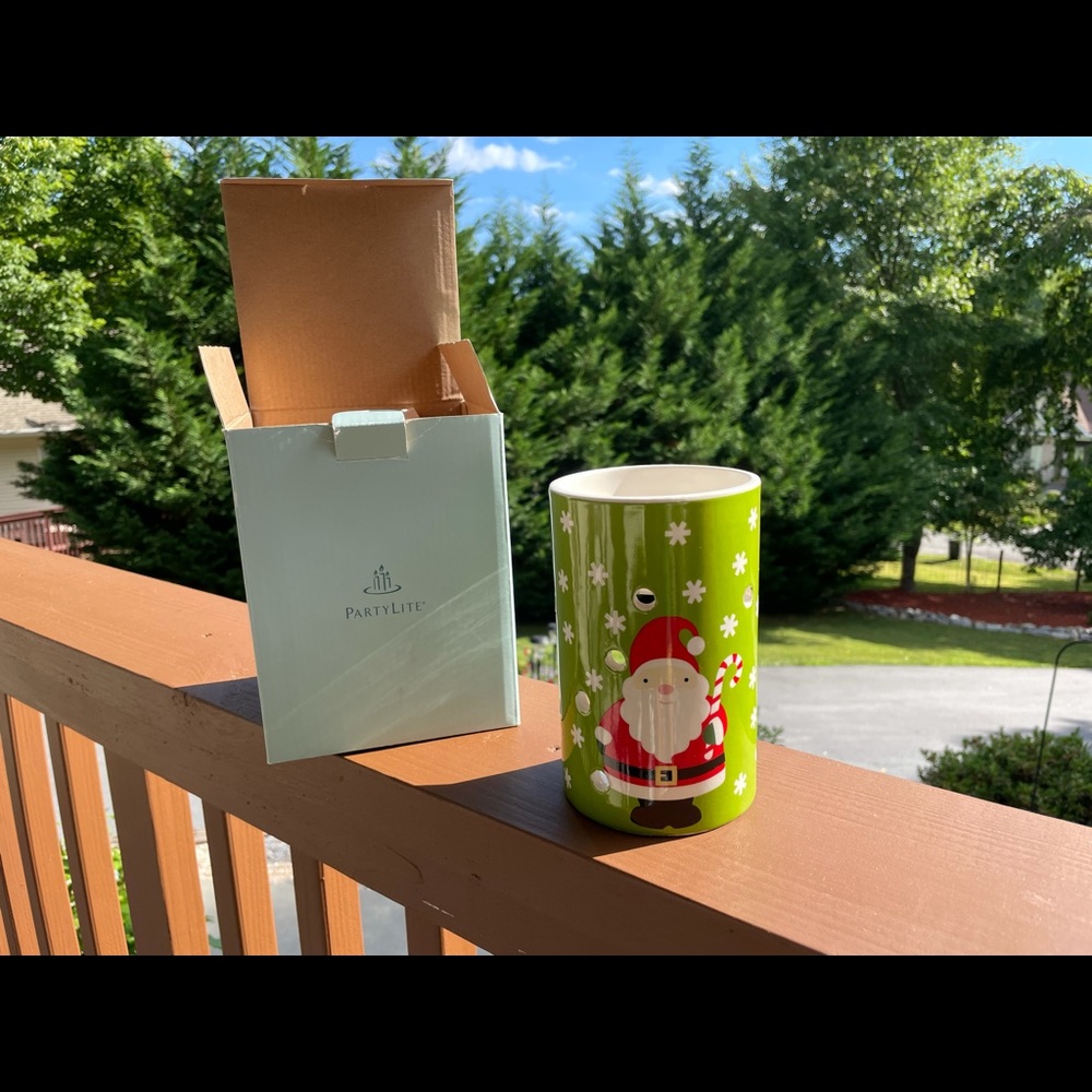 Partylite aroma melts warmer  “Jolly Santa”